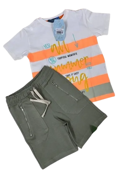 طقم ولادي شورت وتي شيرت بنص كم *83